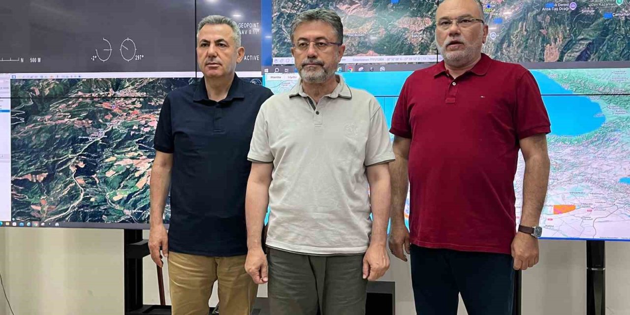 İzmir’de 5 köy ve 2 mahalle tedbiren boşaltıldı