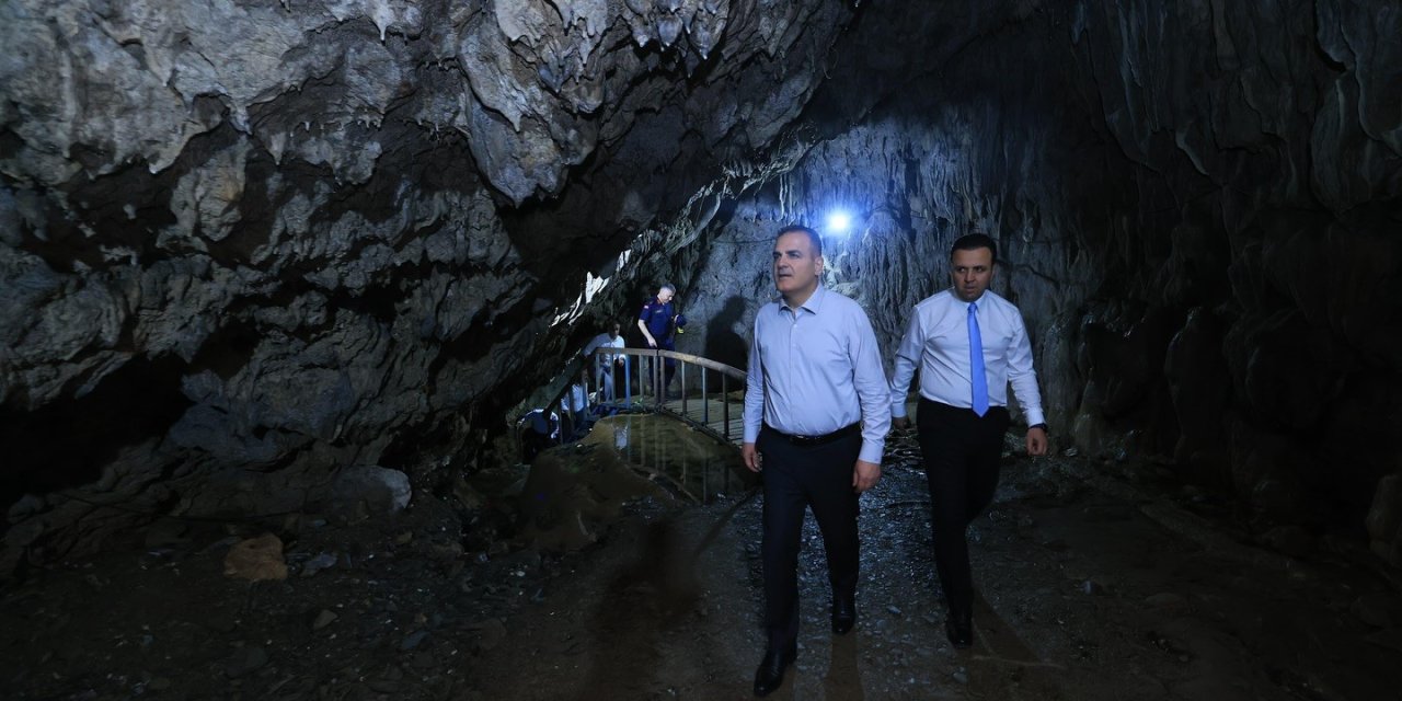 Vali Akbıyık, Yerküpe Mağarası ve Mesire Alanı’nda incelemelerde bulundu
