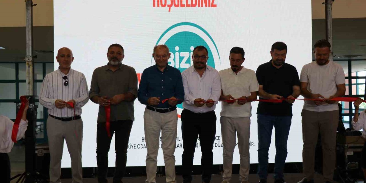 Ege’nin en kapsamlı ve konserli ilk otomotiv fuarı Denizli’de ziyarete açıldı