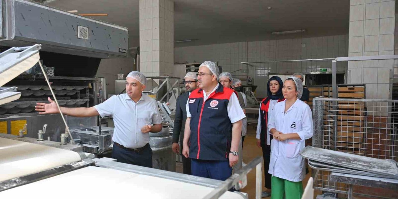 Denizli’de ekmek fırınlarında denetim yapıldı
