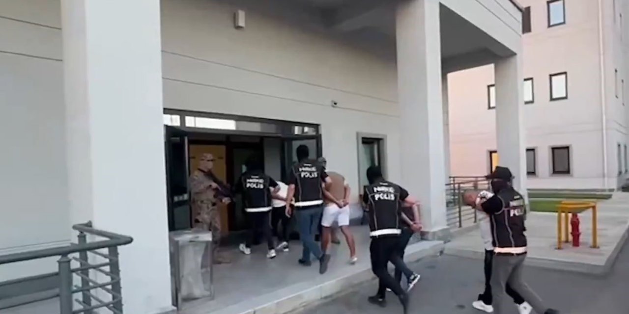 Suç örgütü liderleri Bodrum’da tatilde yakalandı