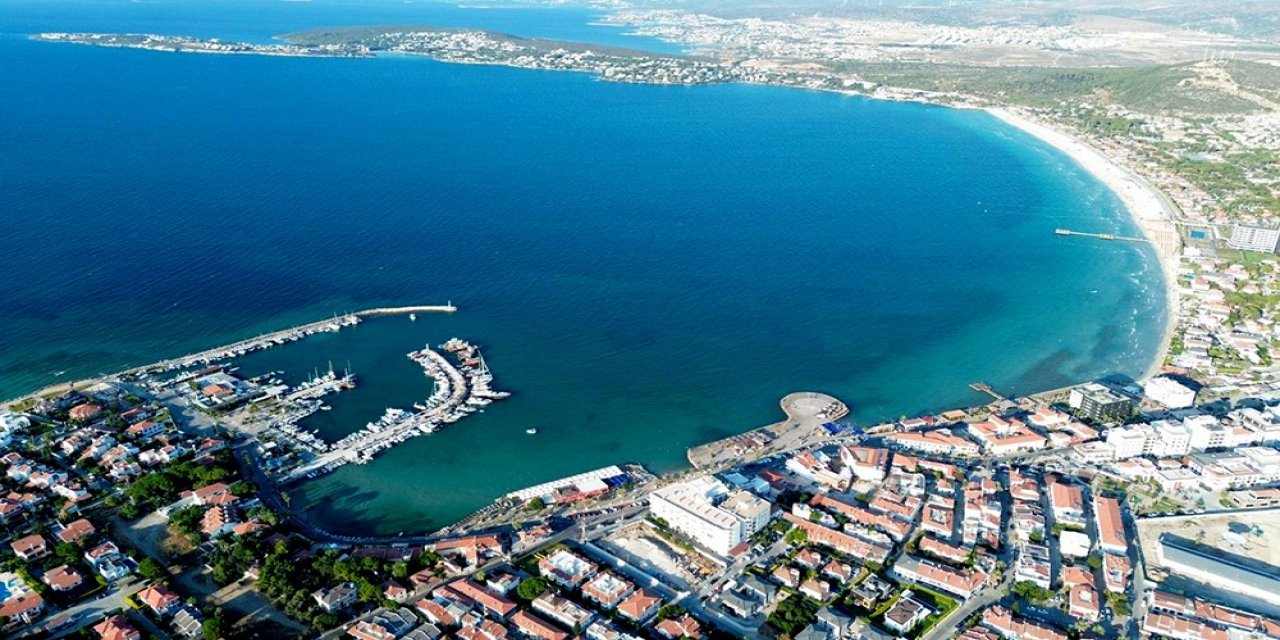 Turizm STK’ları: "Tüm oteller hizmette, Çeşme güvende"