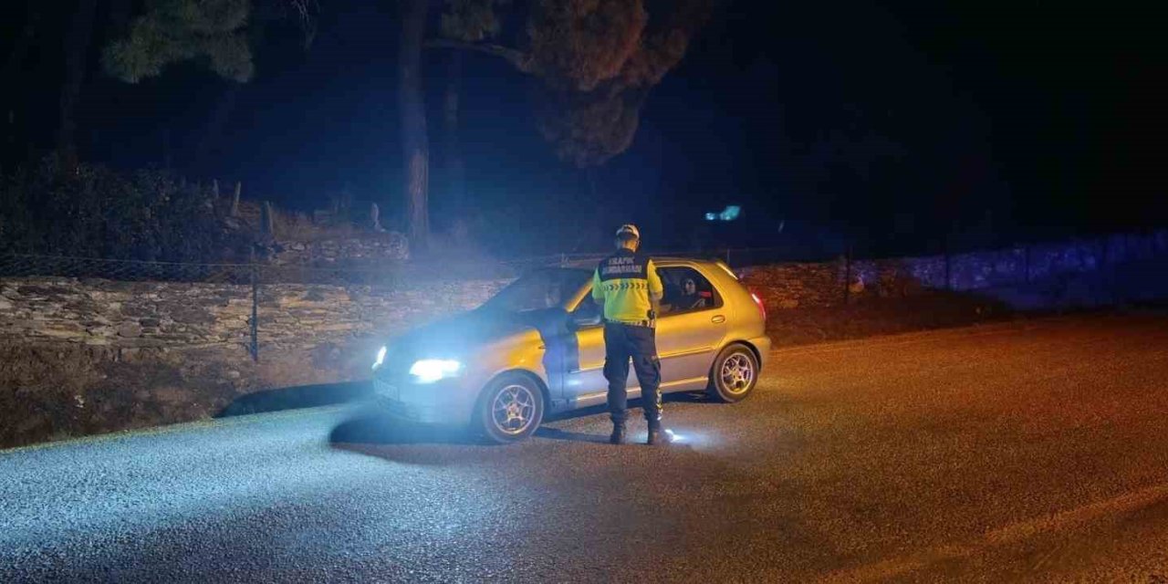Çine’de jandarma ekiplerinden gece yarısı ’Şok’ uygulama