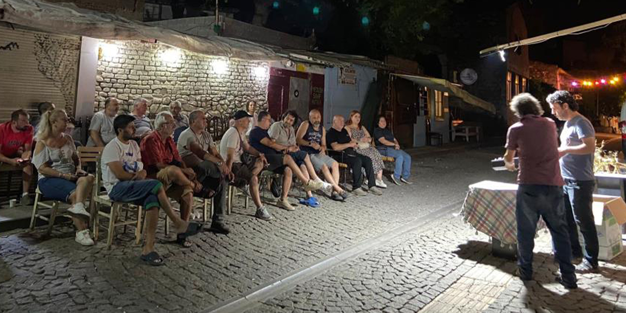 Aydın’daki açık hava mezatına yoğun ilgi