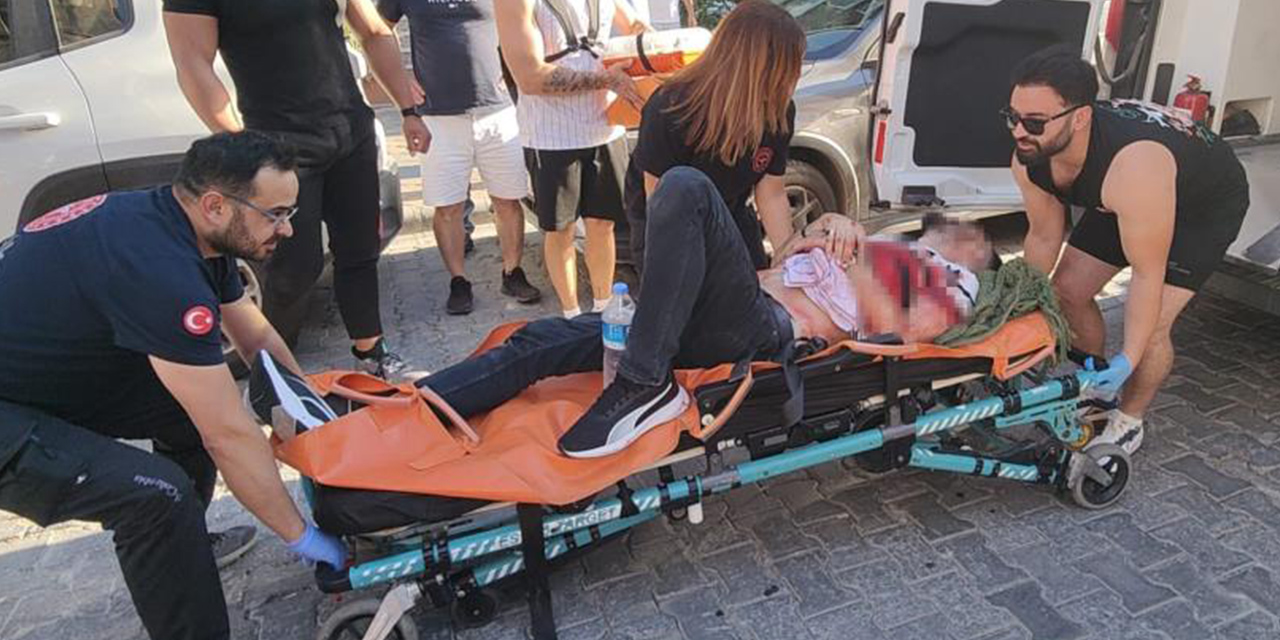 Kuşadası’nda kiracı, ev sahibini bıçakla yaraladı