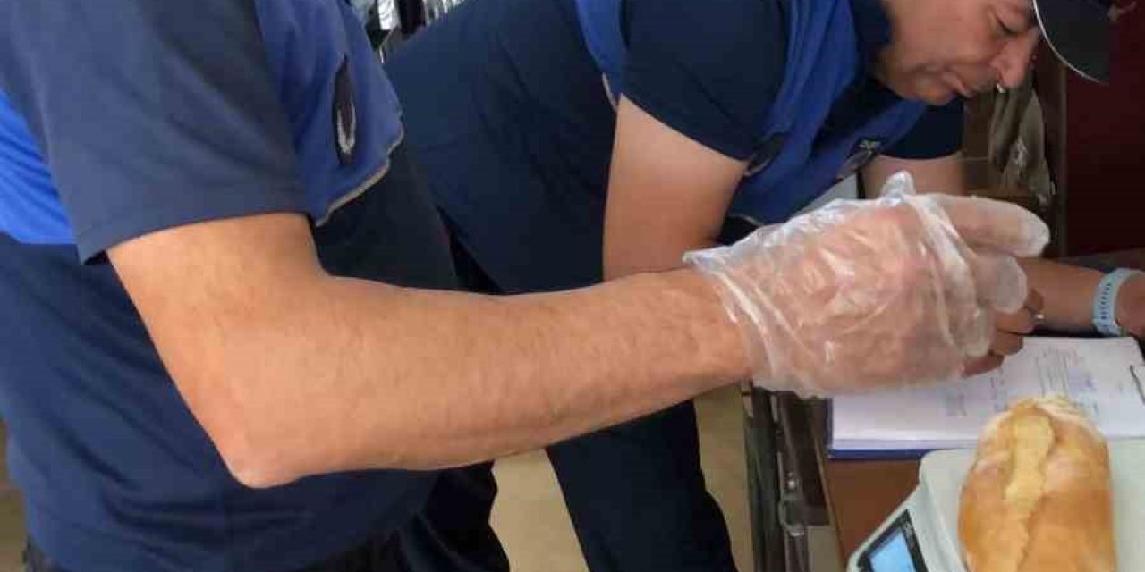 Karacasu’da fırınlara gramaj denetimi yapıldı