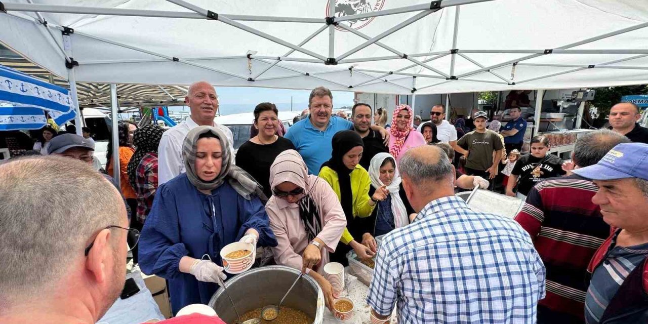 Babadağ Belediyesi, Muharrem ayı aşuresini şehitlerin ruhuna hediye etti