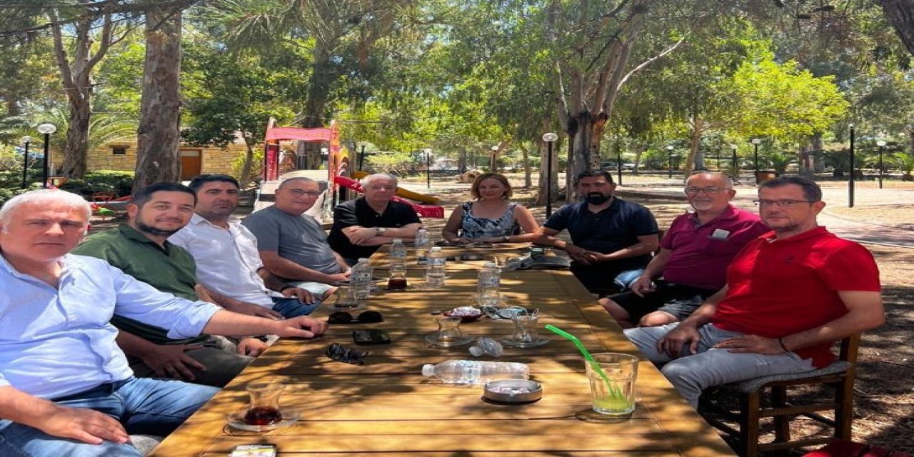 Datça’da meclis üyeleri basın mensupları ile buluştu