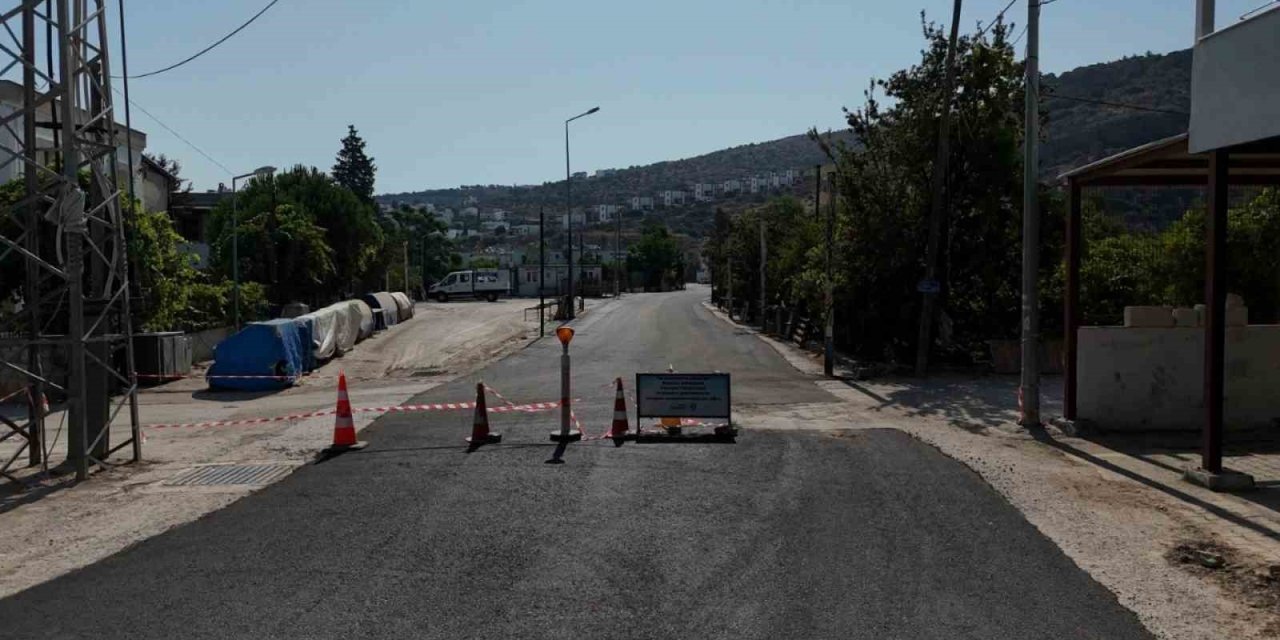 Bodrum Belediyesi asfalt çalışmalarına devam ediyor