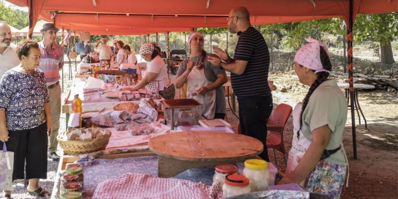 Germencik'te kadın eliyle tarih canlanıyor: Magnesia Tarihi Köy Pazarı açıldı