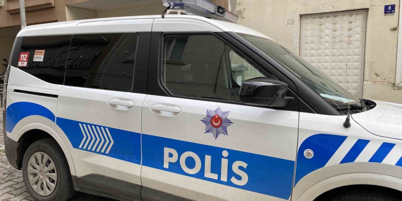Aydın'da maskeli saldırgan dehşeti: 16 yaşındaki çocuk başından bıçaklandı