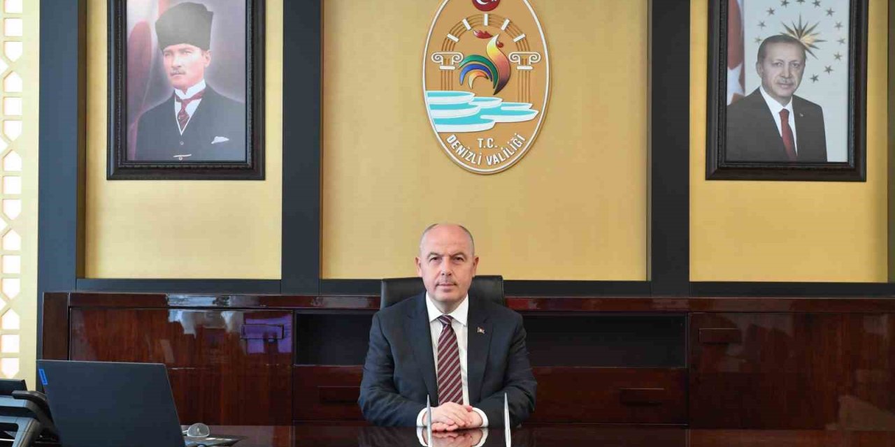 Vali Coşkun; "15 Temmuz, milletin kahramanlığıyla kazanılmış şanlı bir demokrasi zaferidir"