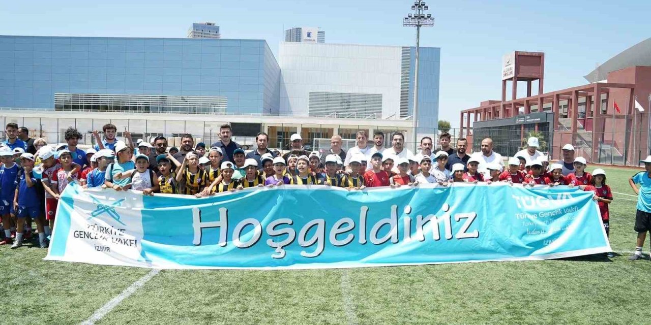 TÜGVA İzmir’den 15 Temmuz şehitleri anısına futbol turnuvası