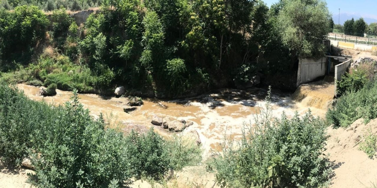 Çiftçinin verimini düşüren Denizli Büyükşehir Belediyesine 1,6 milyon lira ’atık su’ cezası