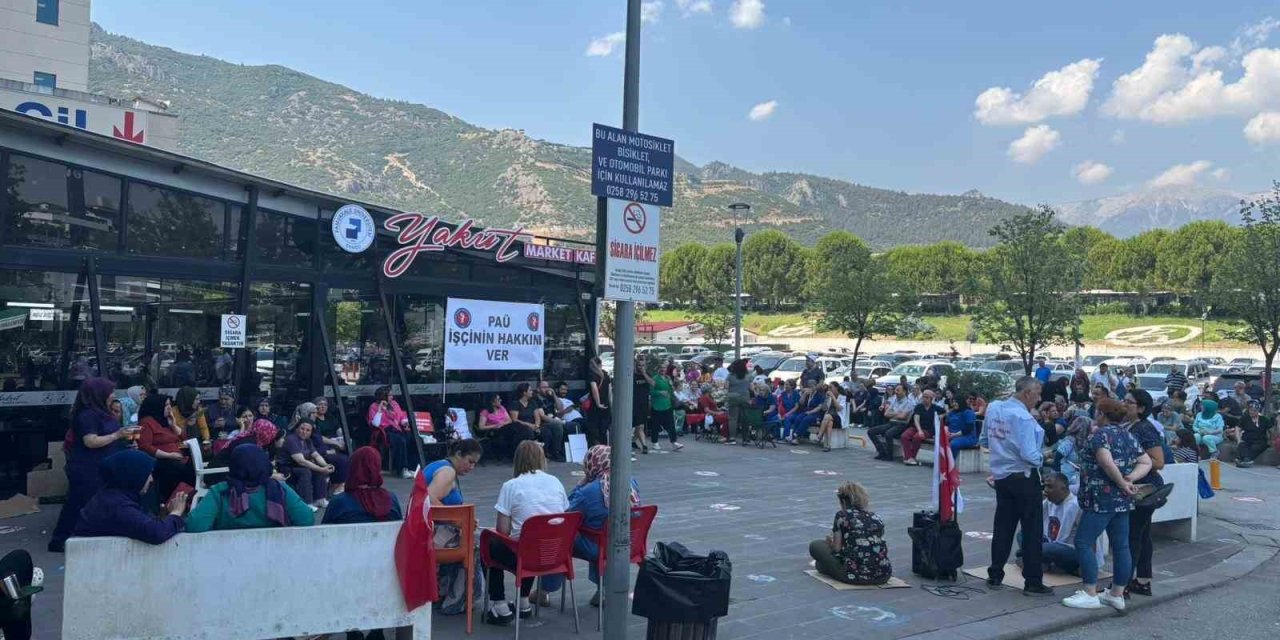 Pamukkale Üniversitesi Hastanesi çalışanları 3. kez iş bıraktı