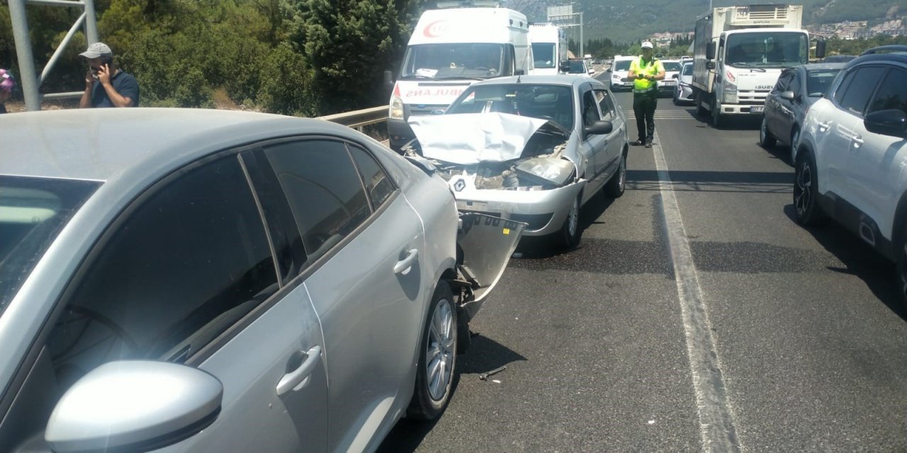 Menteşe’de trafik kazası: 3 yaralı