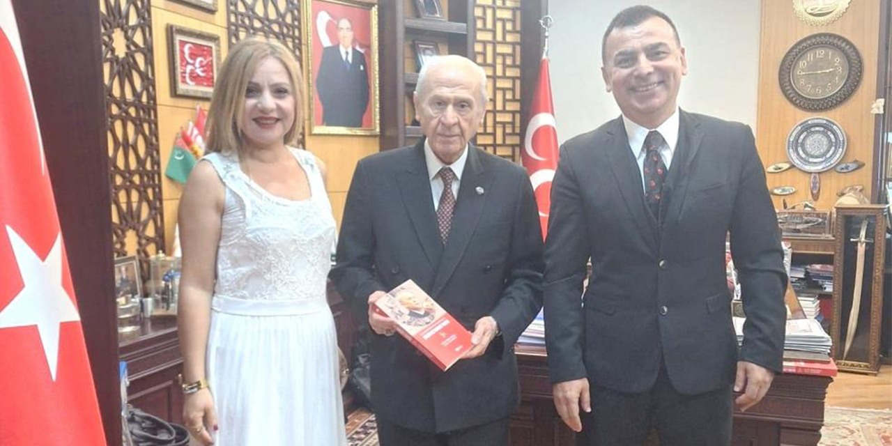 Devlet Bahçeli ve MHP “Birleştirici Hilal Modeli” ile kitaplaştırıldı