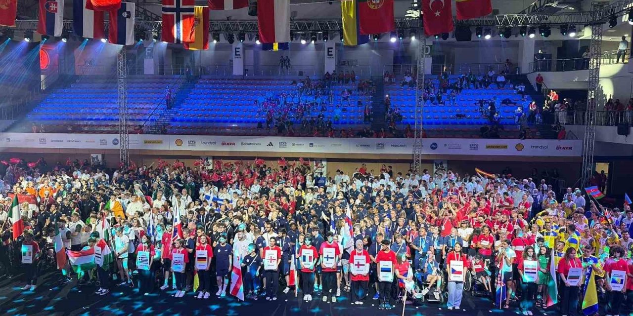 Kasapoğlu: "Engelleri birlikte, azimle ve sporun gücüyle aşacağız"