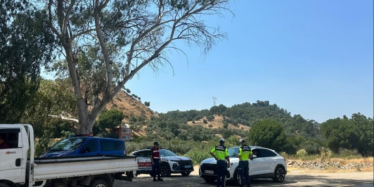 Köşk’te jandarmadan şok trafik uygulaması