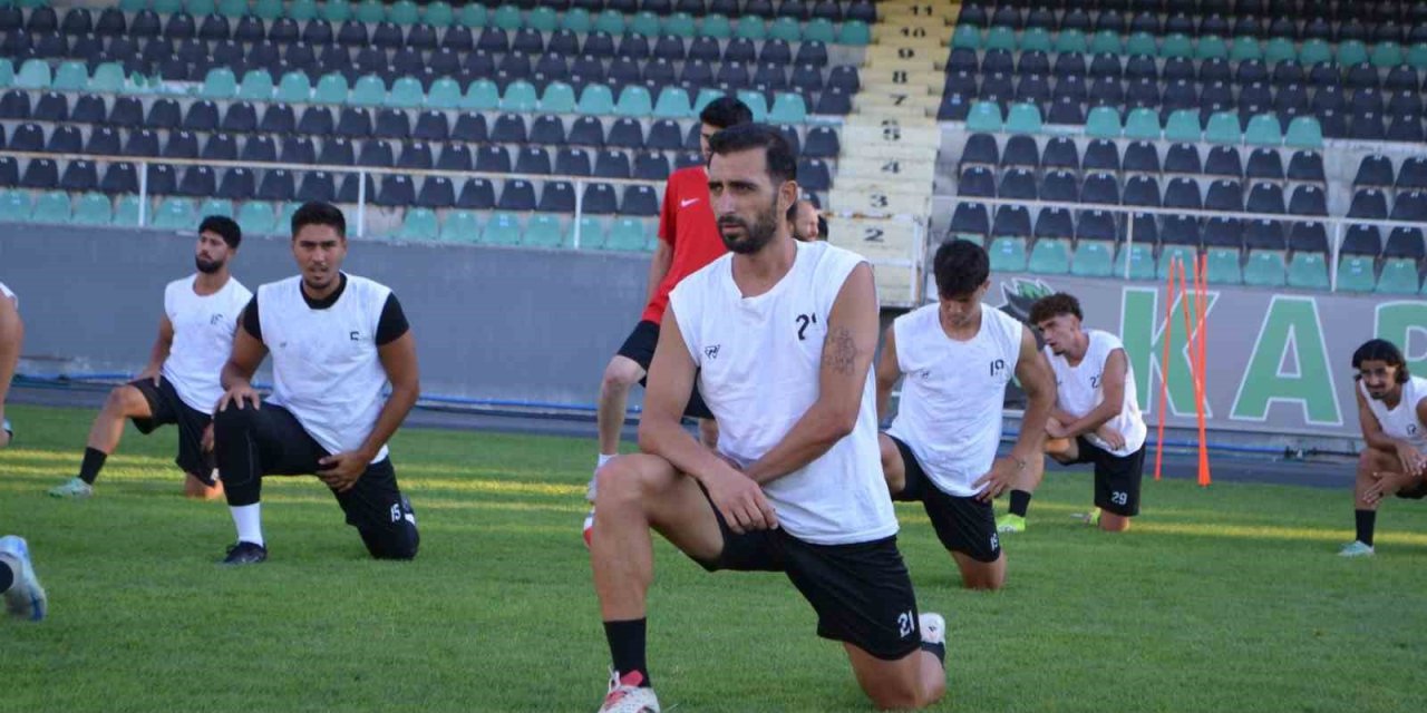 Nazmi Candoğan: "Elimizden geleni yapıp taraftarlarımıza güzel futbol izletmek istiyoruz"