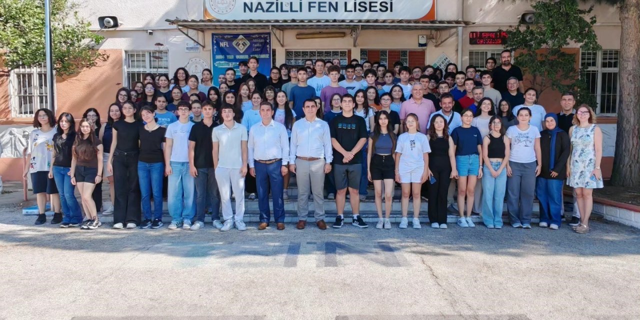 Nazilli Milli Eğitim Müdürü Şimşek, DYK kurslarındaki öğrencilerle buluştu