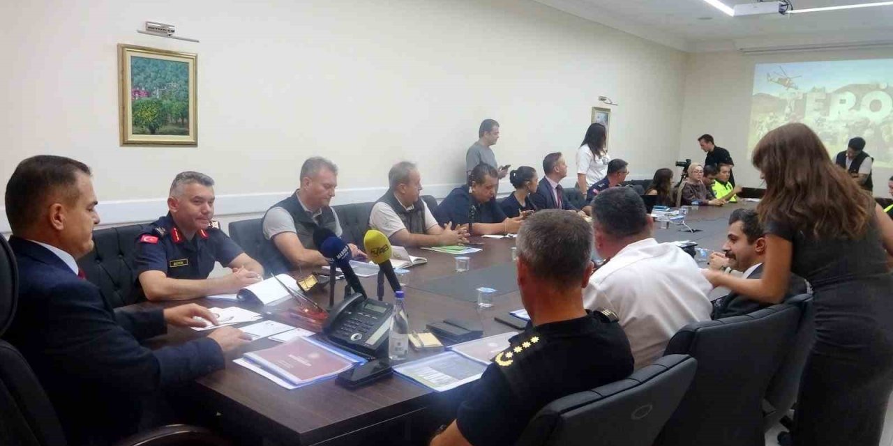 Muğla’da güvenlik ve orman yangınlarıyla mücadele masaya yatırıldı