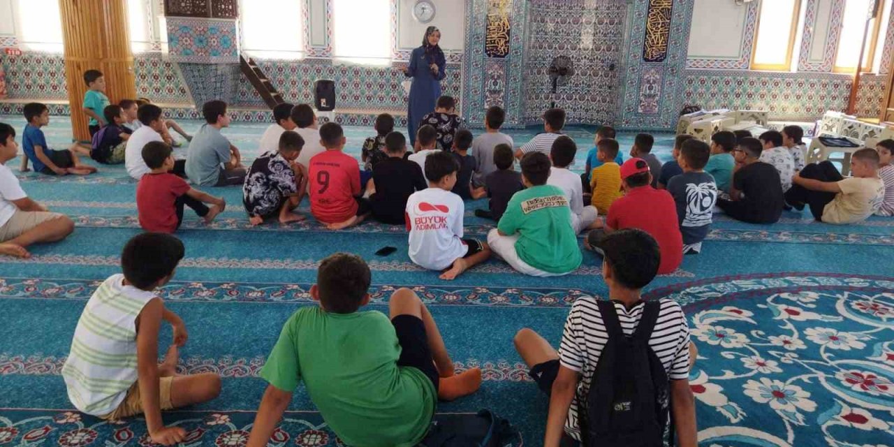 Köyceğiz’de Kur’an Kursu öğrencilerine seminer verildi