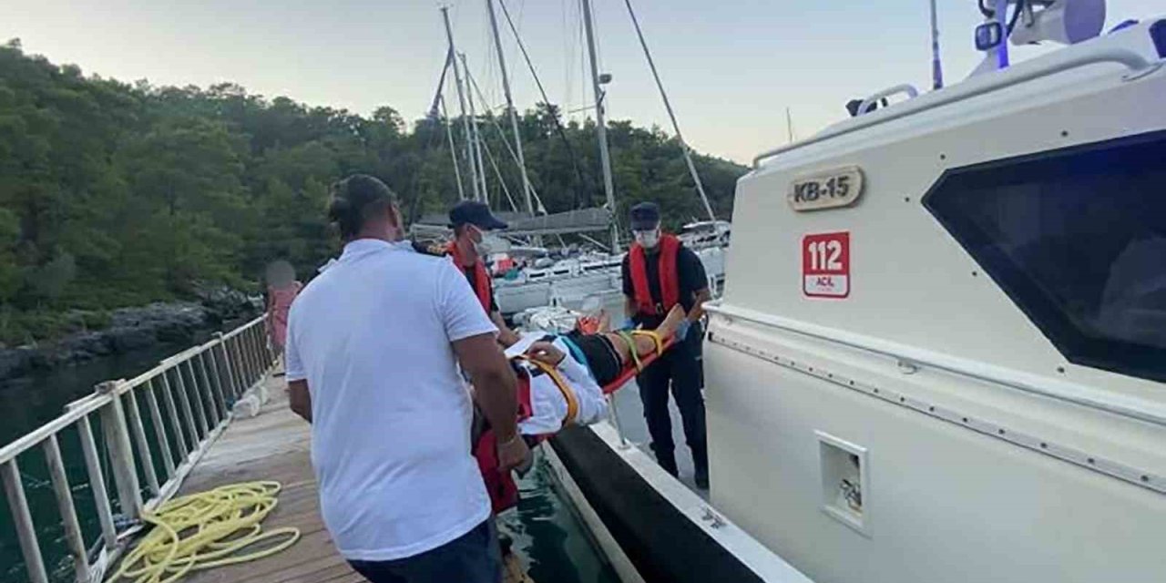 Fethiye ve Dalaman’da yaralanan ve rahatsızlanan 3 kişiye tıbbi tahliye
