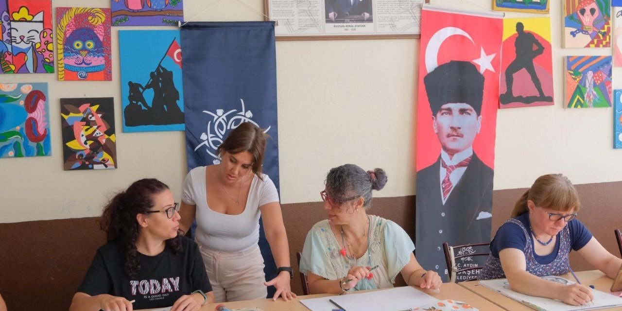 Büyükşehir’in yetişkinler için yaz resim kursları devam ediyor