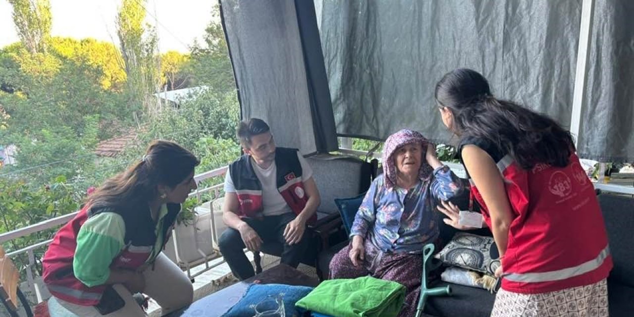 Aydın’da yangından etkilenen vatandaşlara destek