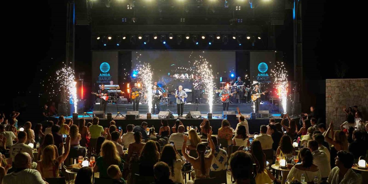Gipsy Kings by Andre Reyes ve ASH, Didim’de sahne aldı