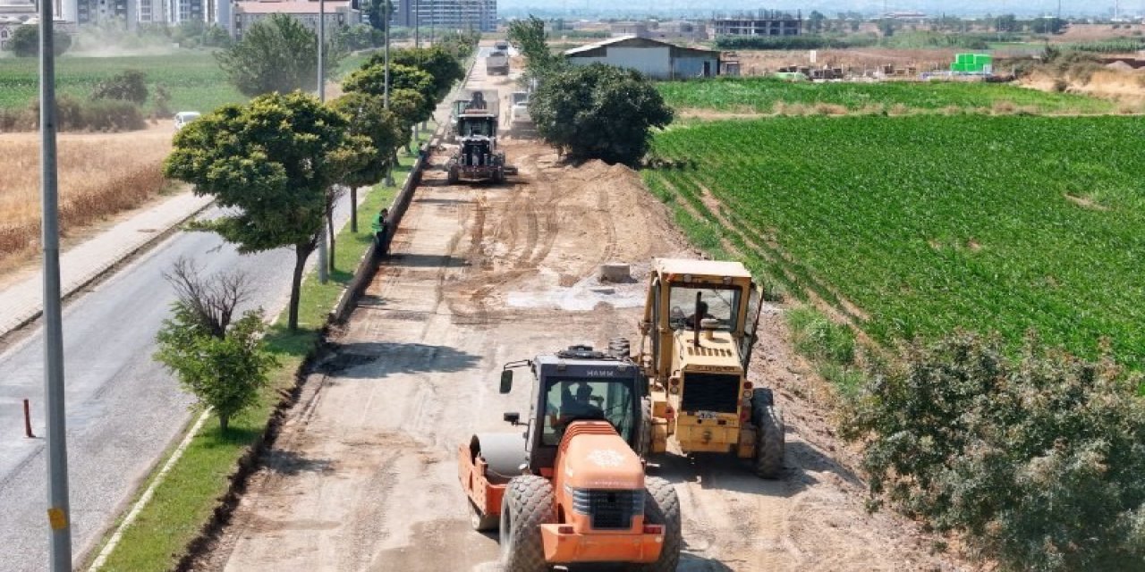 Aydın’ın tüm ilçelerinde yol yapım ve yenileme çalışmaları sürüyor