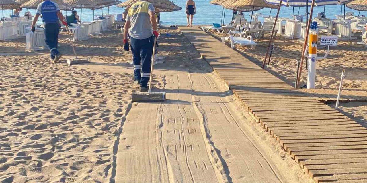 Didim sahillerinde temizlik çalışmaları aralıksız sürüyor