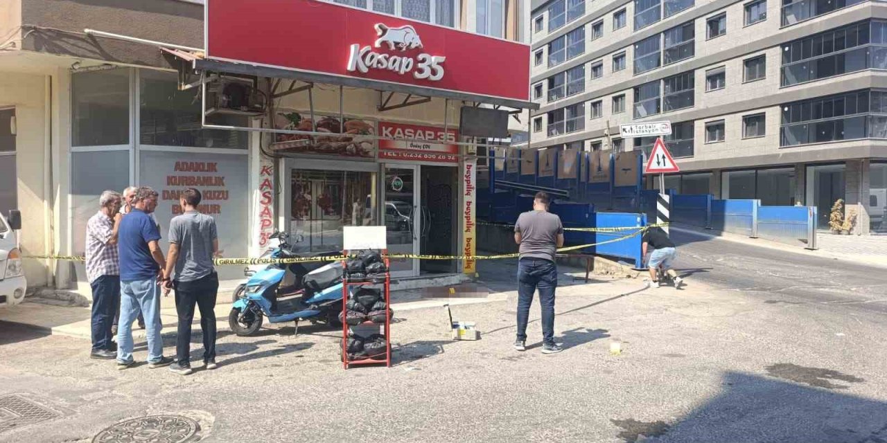 İzmir’de bıçaklı kavga: 2 yaralı