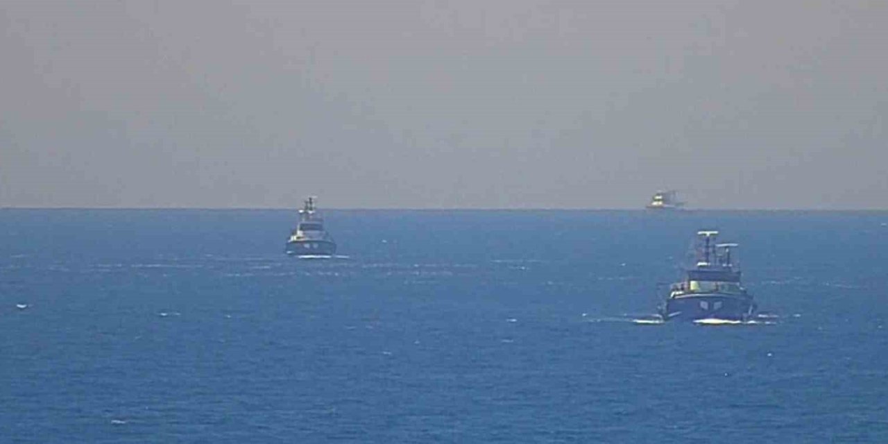Türk balıkçı teknelerini taciz eden Yunanistan’a, anında müdahale