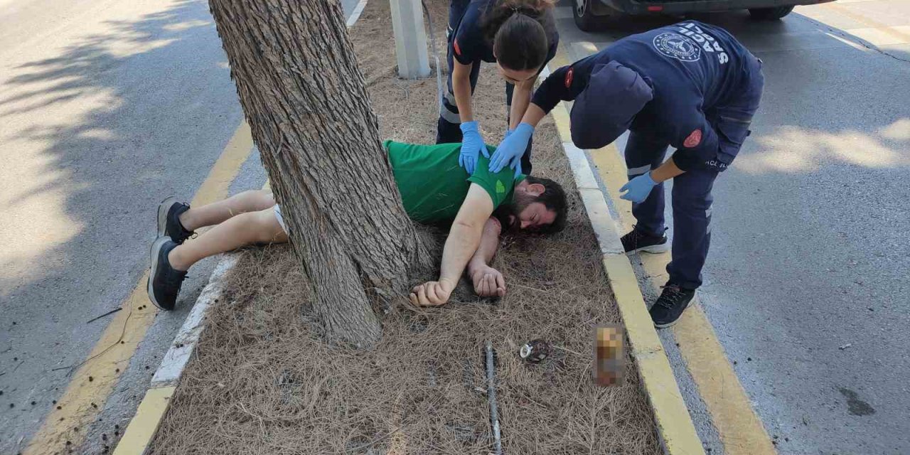 Kuşadası’ndaki kazada motosiklet sürücüsü yaralandı