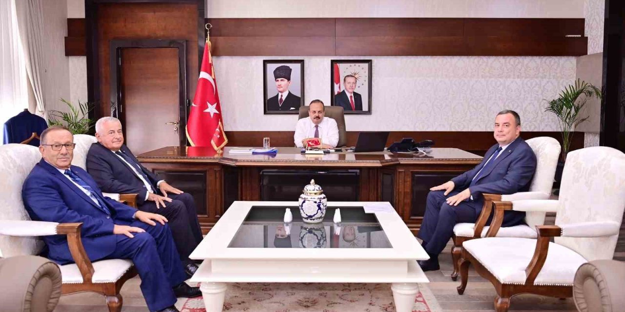 Borsa heyetinden Vali Canbolat’a kuru incir alım töreni daveti