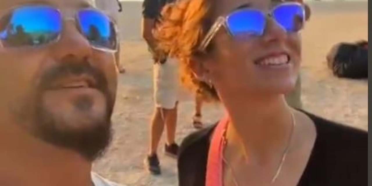 Doğacak çocuklarının cinsiyetini gökyüzünde ilan ettirdiler