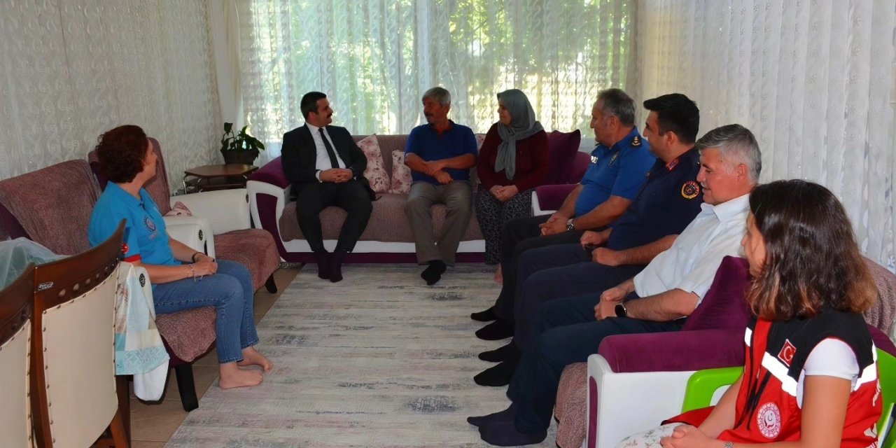 Köyceğiz Kaymakamı Kumcu, şehit ailelerini unutmadı