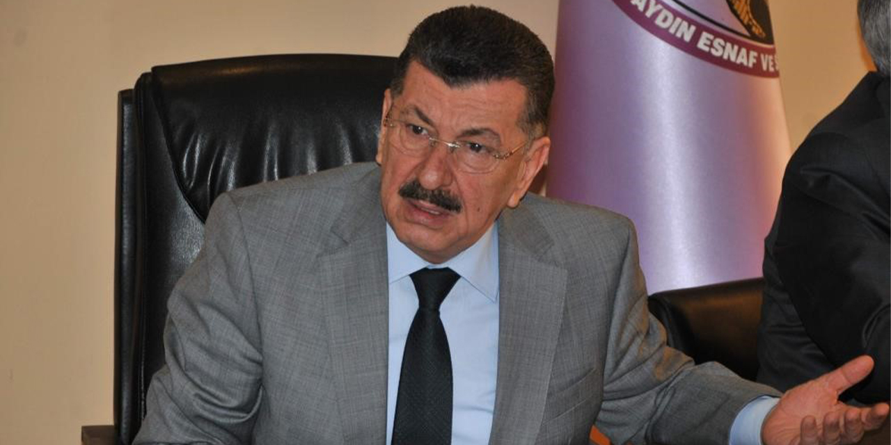 Hulisi Akşit evinde ölü bulundu