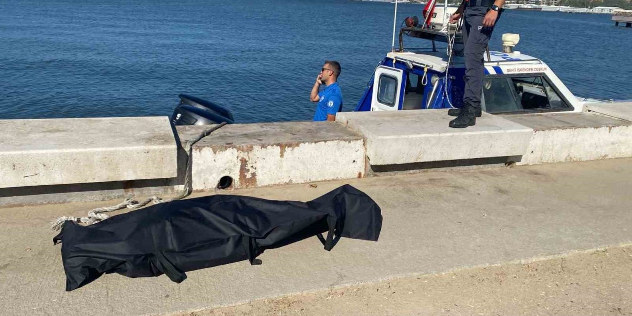 Bayraklı Sahili’nde erkek cesedi bulundu