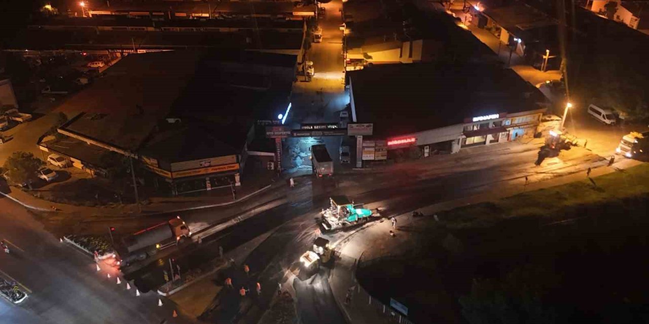 Muğla Büyükşehirden ulaşım için gece mesaisi