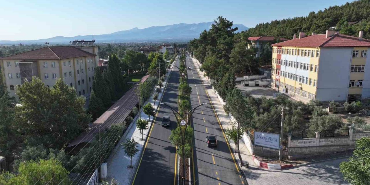 Tavas - Bağlar Yolu modern görünüme kavuştu