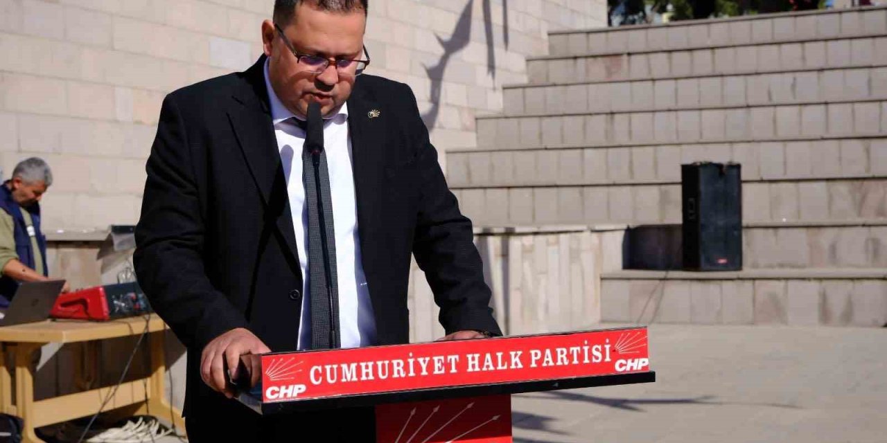 CHP Kuyucak İlçe başkanı görevden alındığını duyurdu