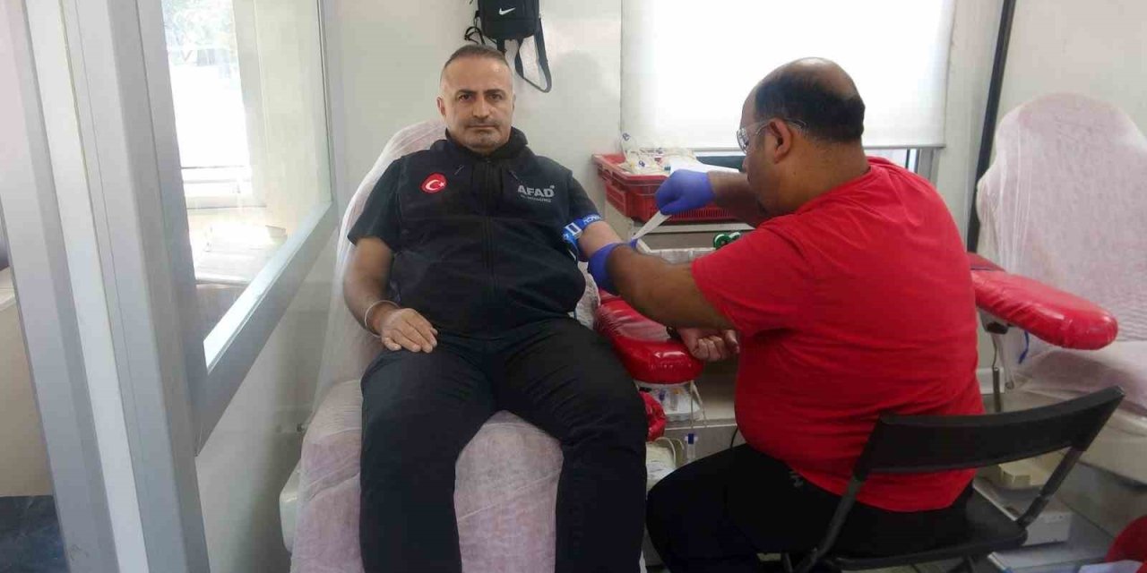 Muğla’da "Candan Bağlıyız" kampanyasıyla kan bağışı etkinliği düzenlendi