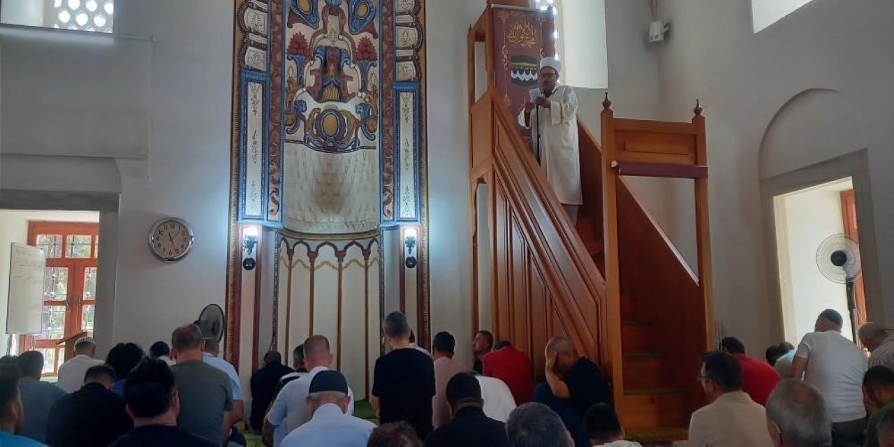 Cuma hutbesinde "kul hakkı" vurgusu yapıldı