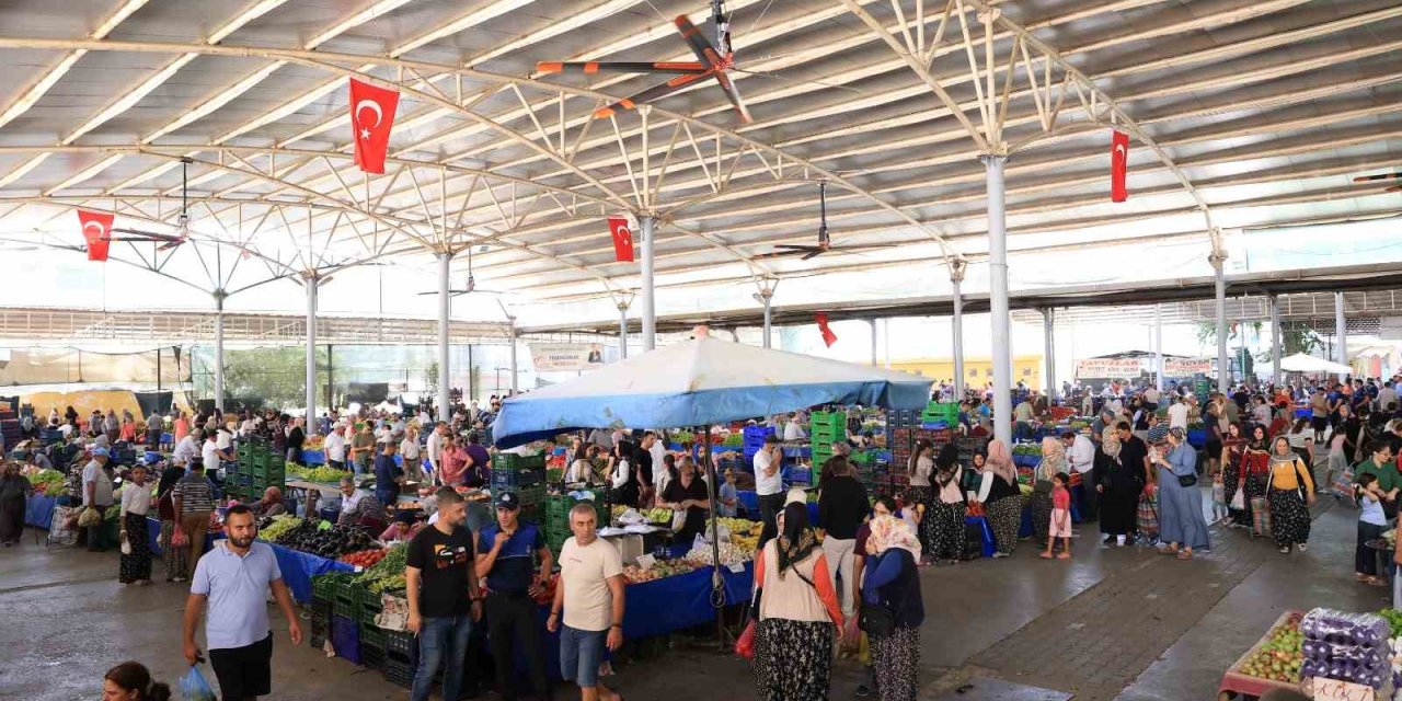 Başkan Kaya’dan Cuma Pazarı’na serinleten dokunuş