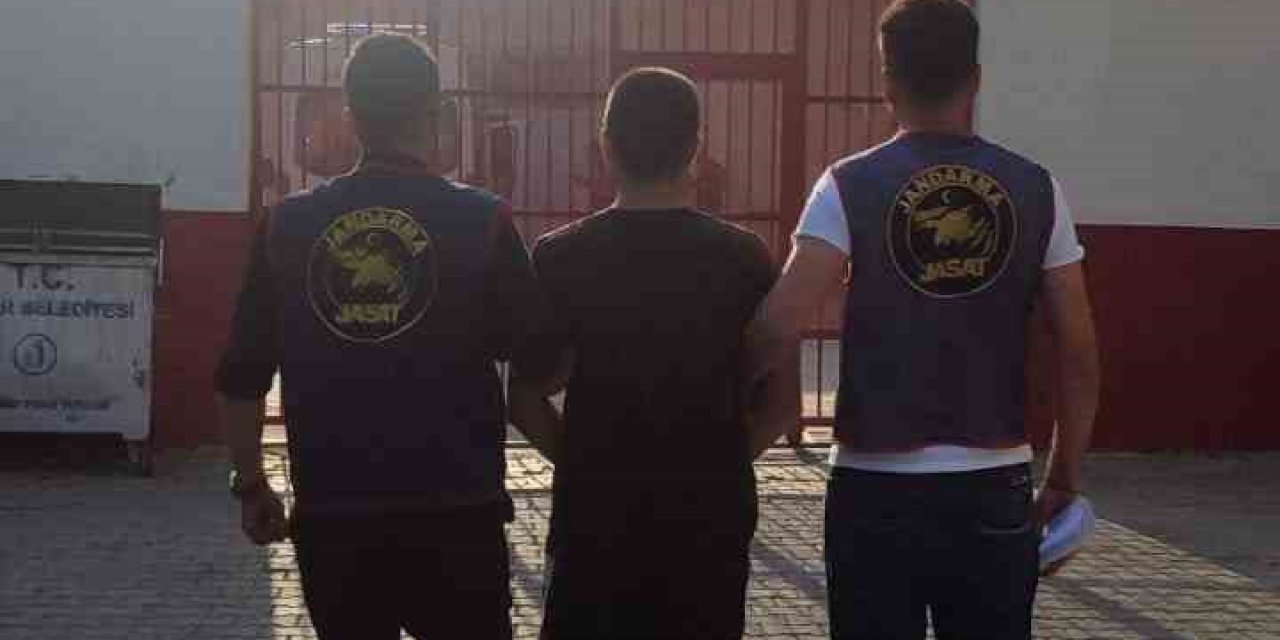 Aranan şahıs operasyonla yakalandı