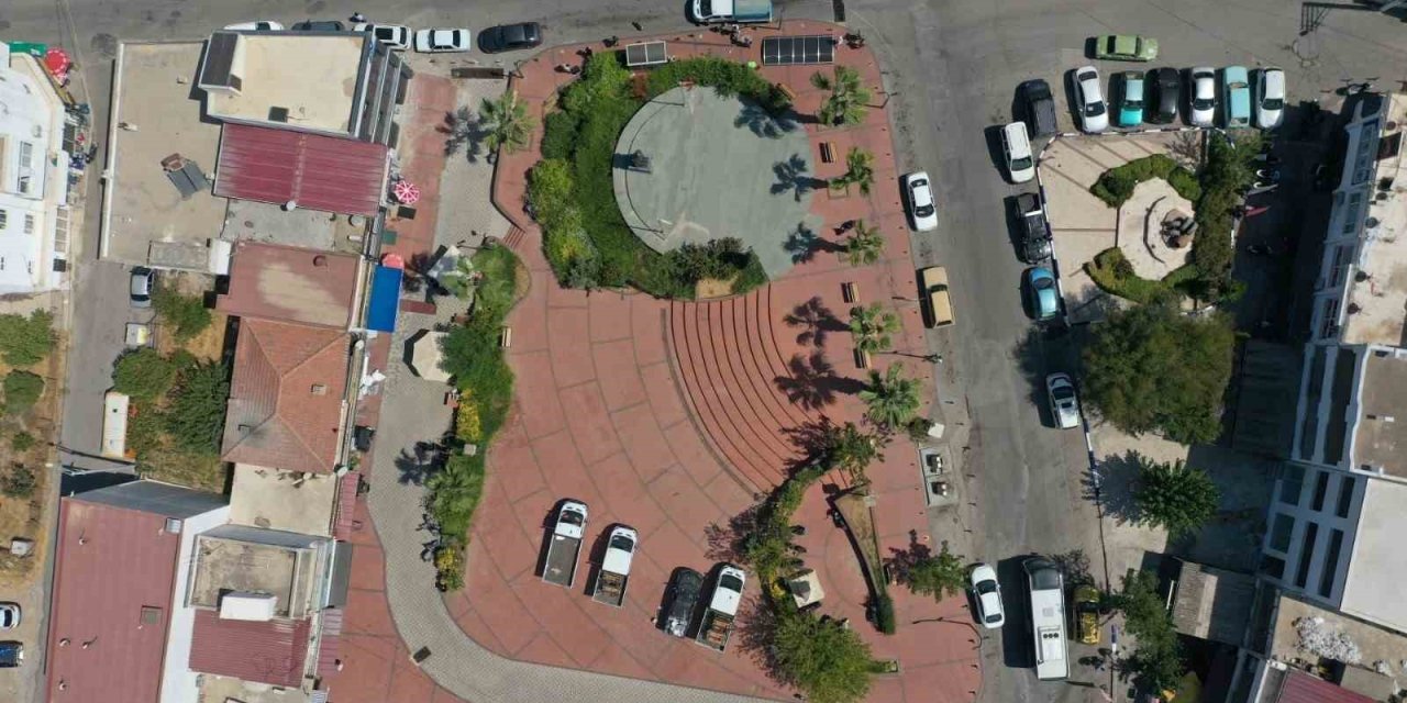 Eskiyen kent mobilyaları yenileniyor