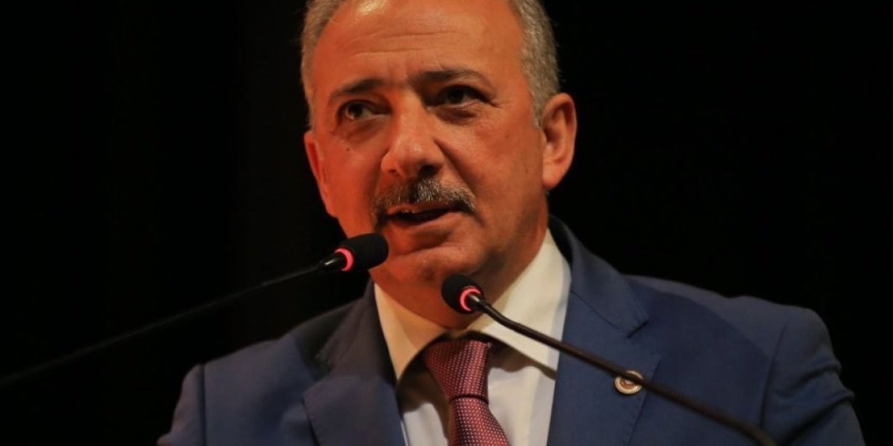 AK Parti Muğla Milletvekili Mete trafik kazası geçirdi